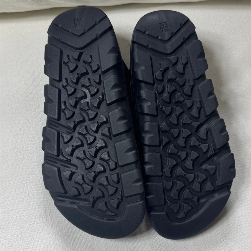 Birkenstock Black Dual-Strap‎ Kids Sandal with Heel Strap